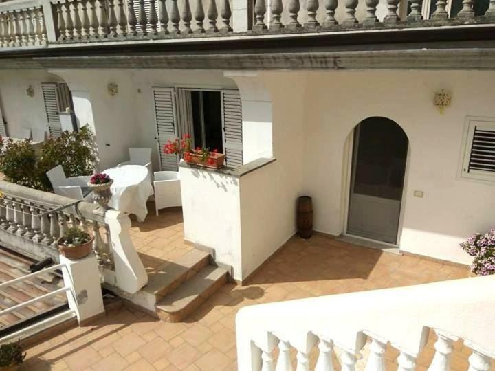 Villa La Gioiosa Маратеа Екстериор снимка